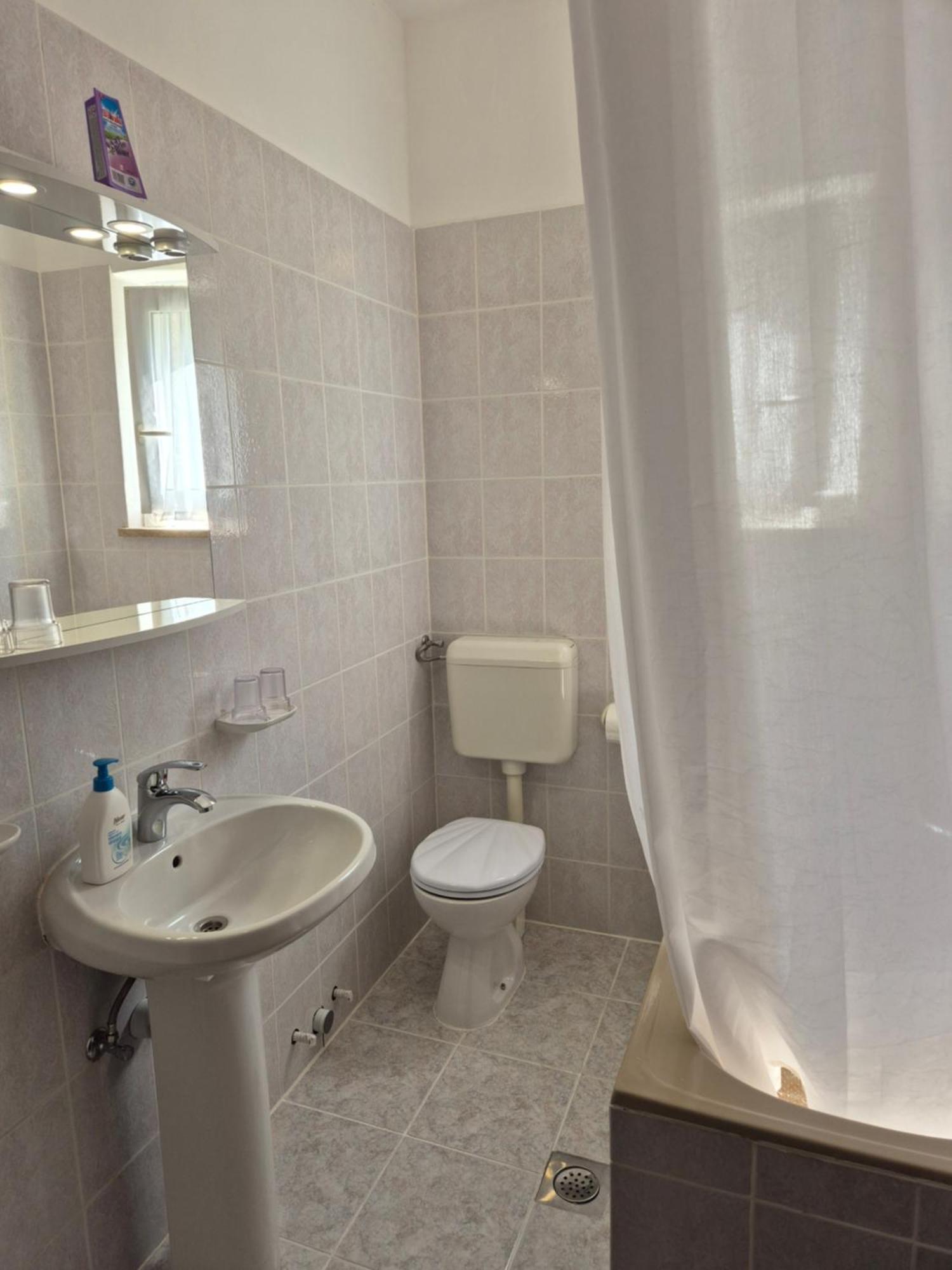 Apartment Adria